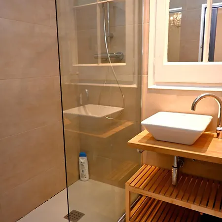 Homenfun Sagrada Familia Marina Apartment