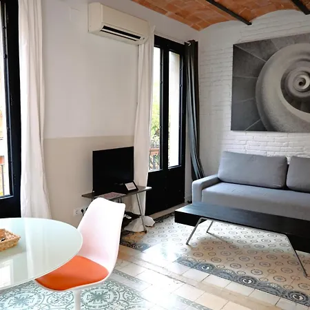Homenfun Sagrada Familia Marina Apartment *
